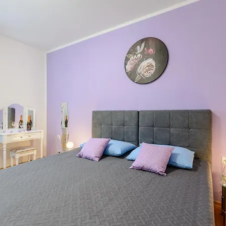 Apartment Fairytale